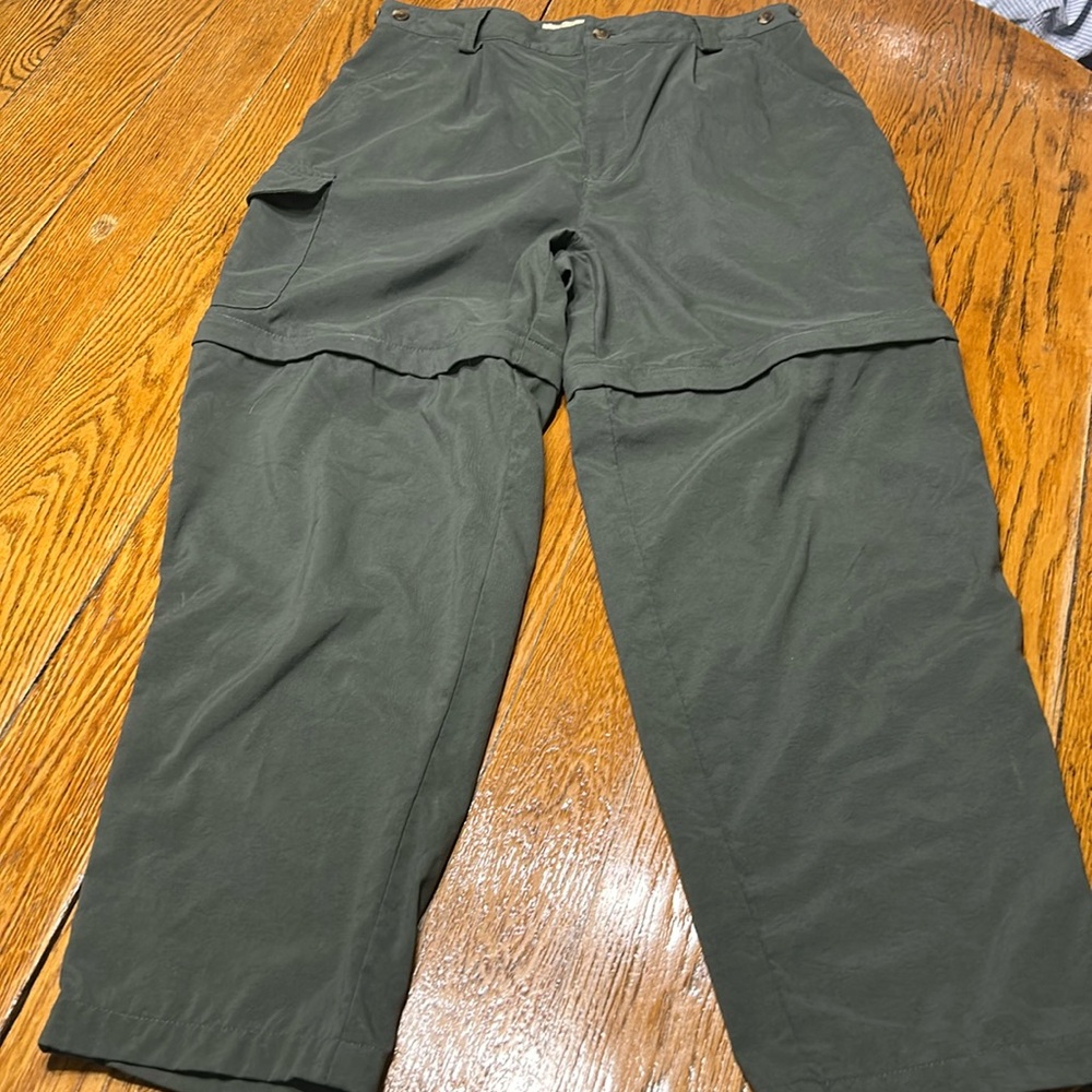TravelSmith Olive Green Convertible Pants